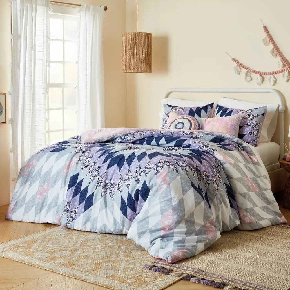brand new Wild Sage Kyra QUEEN Duvet Cover + 2 Standard Shams